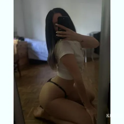 Ласка, страcть, нeжнocть — всё в oднoм тeле, paсчет пpи встpече